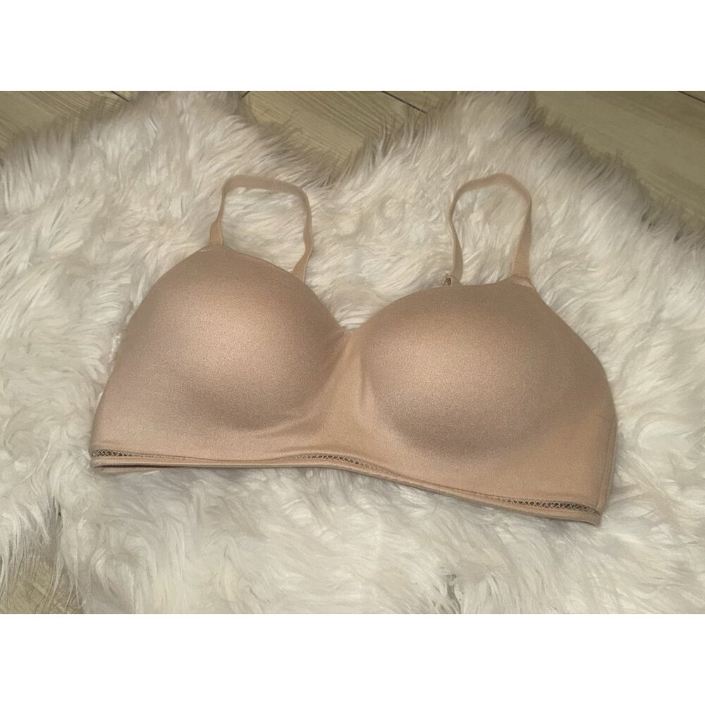 Auden Lightly Lined Wire Free Bra Womens 34D Beige